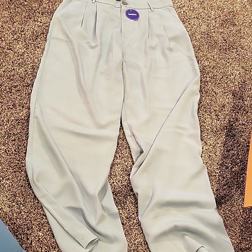 🦩 3 for $25 Womens slacks